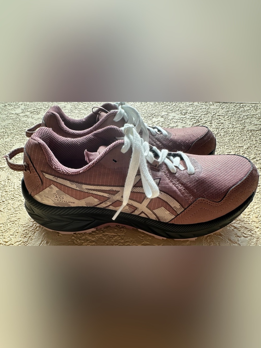 Asics Gel-Venture 10 Trail Rubble Red / Fawn Running Shoes Women’s Size 10 Clean